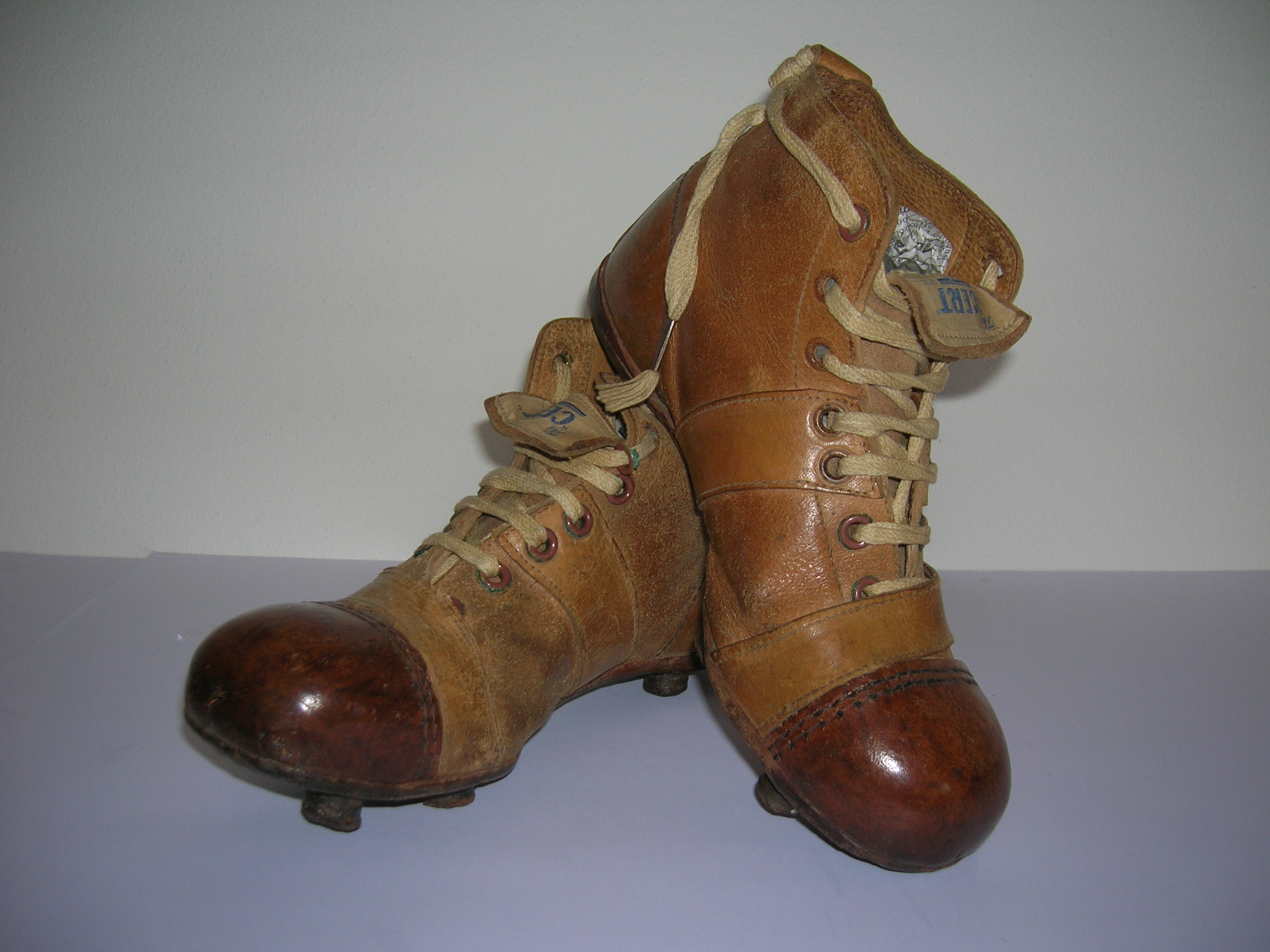 scarpe da calcio antiche